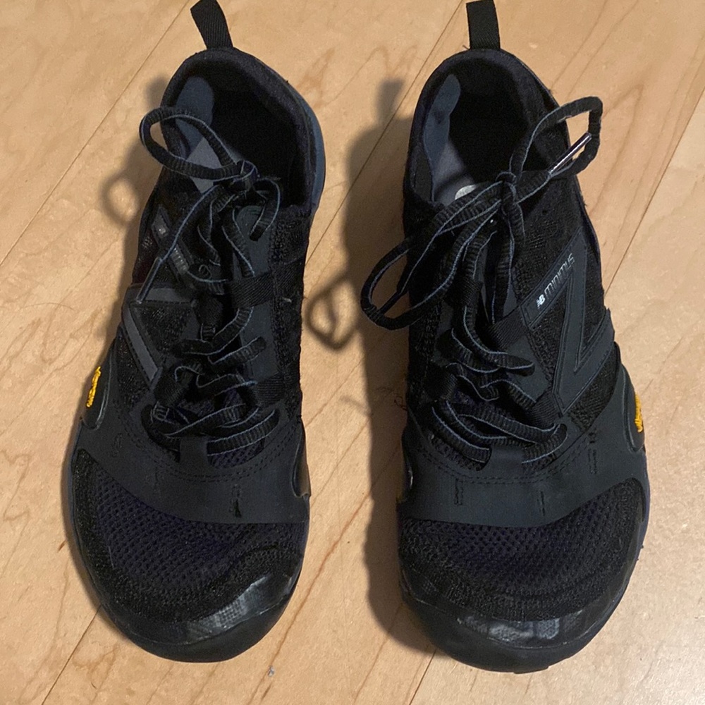 New Balance womens size 7